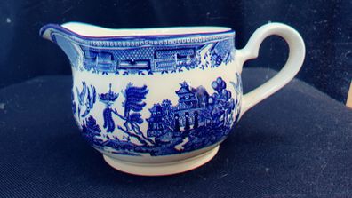 Arklow Pottery Blue Willow pattern cream jug