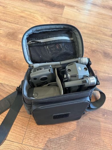 DJI Mavic 2 Zoom Fly More Combo