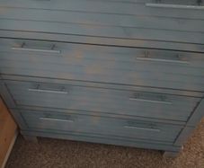 chest of drawer's