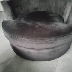 Swivel armchair