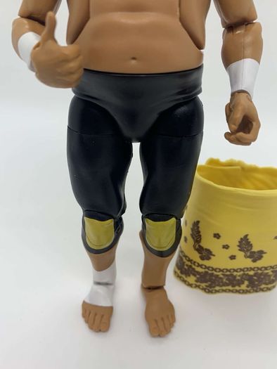 wwe elite HOF Hall Of Fame Afa & Sika action figures