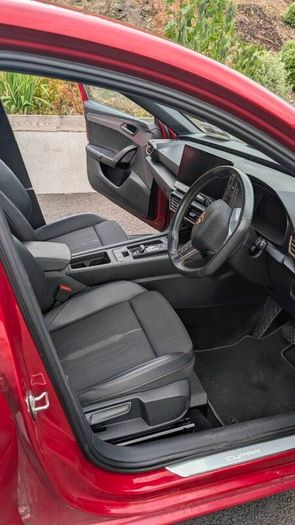 Cupra Leon 2023 Hatchback 1.5 eTSI mild-hybrid