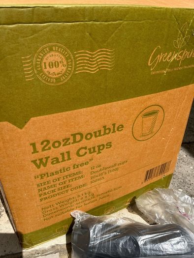 12oz and 8oz cups and lids