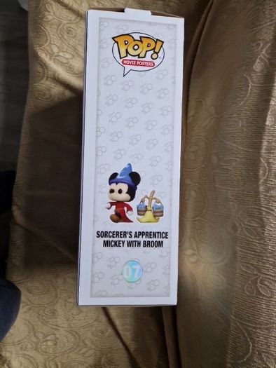 Funko POP 08 Sorcerer s Apprentice Mickey With Broom