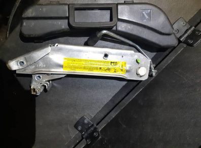 Audi A4 A3 A6 Golf Passat Vw Tyre Lift Emergency Jack