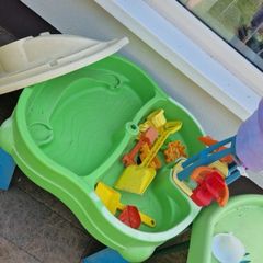 Sand and Water Table