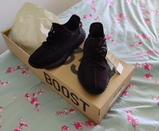Yeezy 350 Black