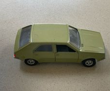 Renault 14 TL scale 1/24 Burago