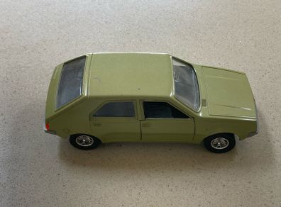 Renault 14 TL scale 1/24 Burago