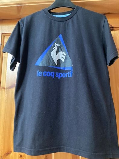 Le Coq Sportif tee shirt. Age 10-11. Black.