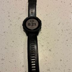 Garmin Forerunner 945 Triathlon GPS Watch (Black)