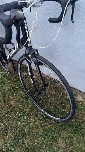 fuji racer bike