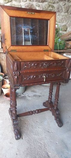 Antique ladies french seweing Chest oak early 1930s  Beautiful