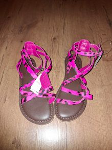 Brand NEW stunning Next gladiator sandals, size 1