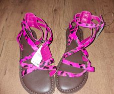 Brand NEW stunning Next gladiator sandals, size 1