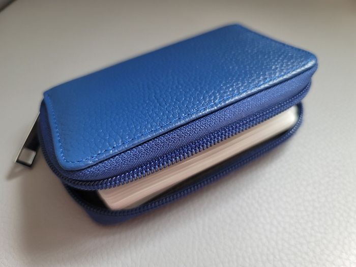 New Blue Genuine Leather Credit Card Holder ID Business Card Case Purse Wallet for Men & Women 26 slots