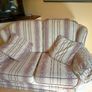 3 2 1 Suite of furniture Image 3