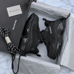 Balenciaga Triple S