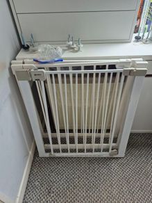 baby safety gate