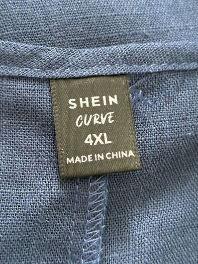 Ladies Navy Plus-size Square-Neck Top from SHEIN CURVE