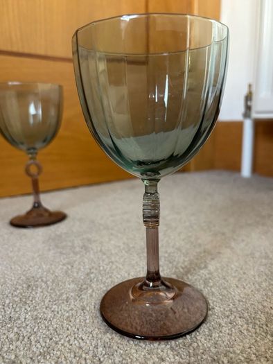 Retro Two Tone Ribbed Wine Glasses