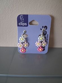 Claire's Clip-on Earrings Pink Flowers