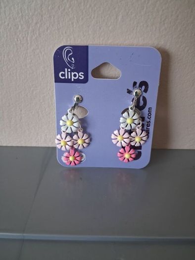 Claire's Clip-on Earrings Pink Flowers