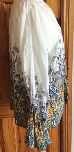 Per una Ladies Blouse white black yellow blue Size 18 includes postage