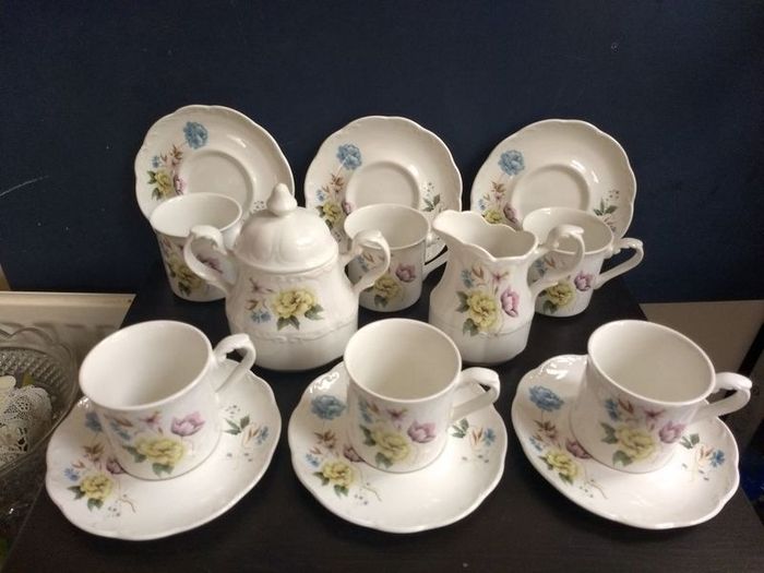 Fabulous J&G Meakin Coffee Set for Six in the Sterling Shape and a Pretty Floral Pattern Called "Springfield"