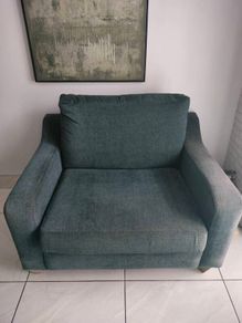 snuggler chair
