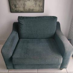 snuggler chair
