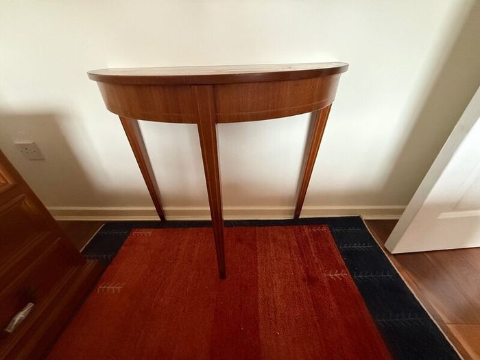 Hall table