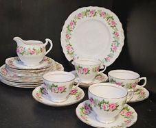 Colclough Enchantment Tea Set with luncheon dinner  plates