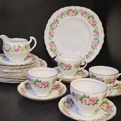 Colclough Enchantment Tea Set with luncheon dinner  plates