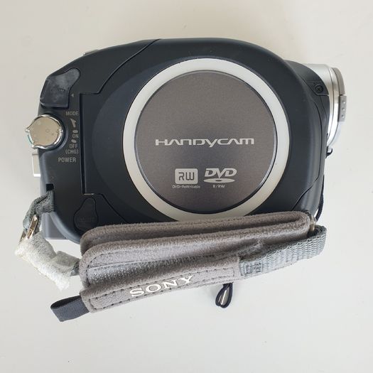 Sony handycam DVD 92E READ