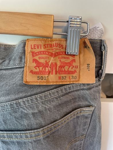 Levis jeans