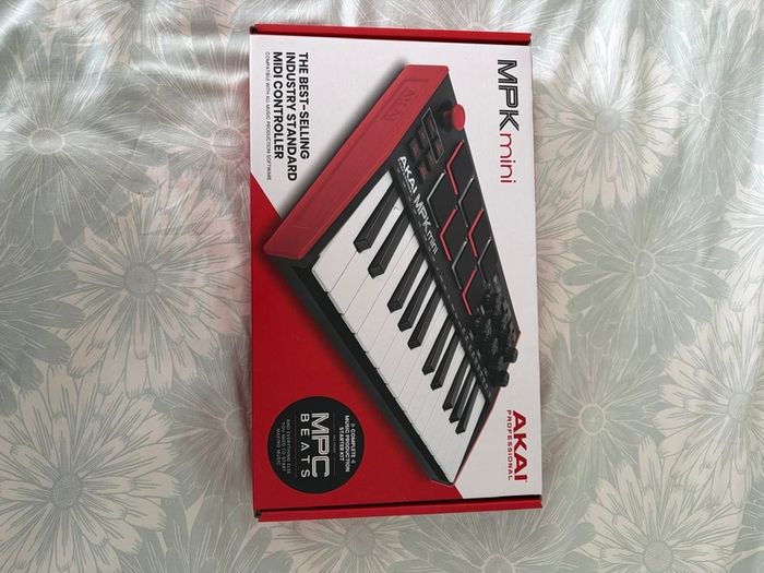 Akai professional MPK mini