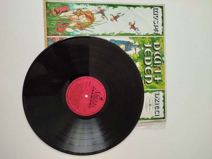 2 plus 1 vinyl
