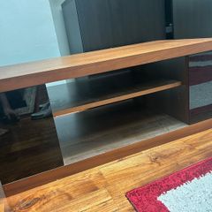 tv table