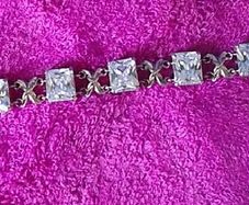 N.B jewellery/ bracelet
