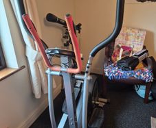 Cross Trainer