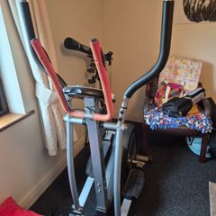 Cross Trainer