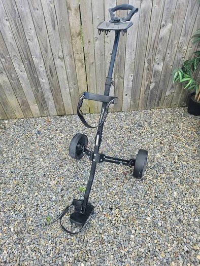 golf caddy trolley