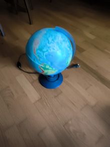 Globe Table Lamp