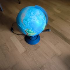 Globe Table Lamp