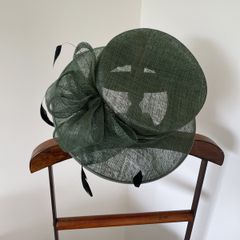 Emerald green occasion hat