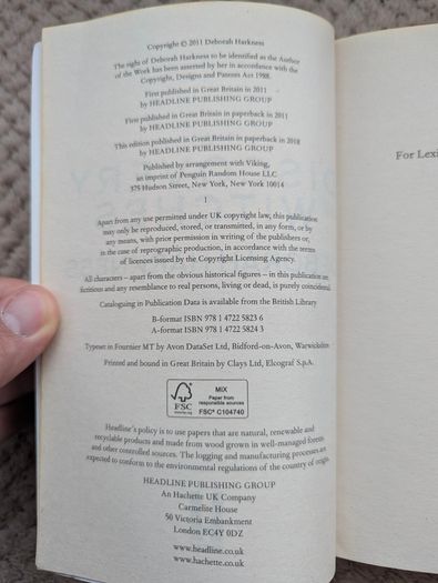 A Discovery of Witches Deborah Harkness Fantasy Paperback Headline 2018