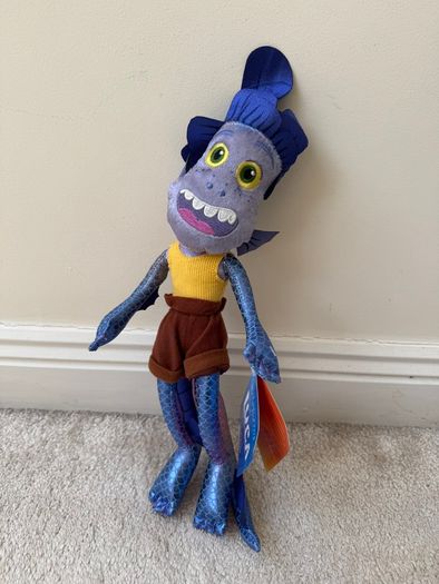 Disney Store Pixar Luca approx. 16 Alberto Sea Monster Purple Plush his head is too loose Please see photos