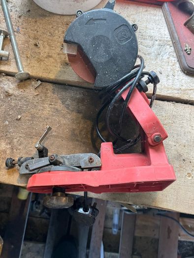 Electric Chainsaw Sharpener