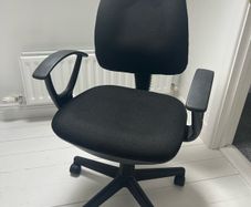 swivel chair
